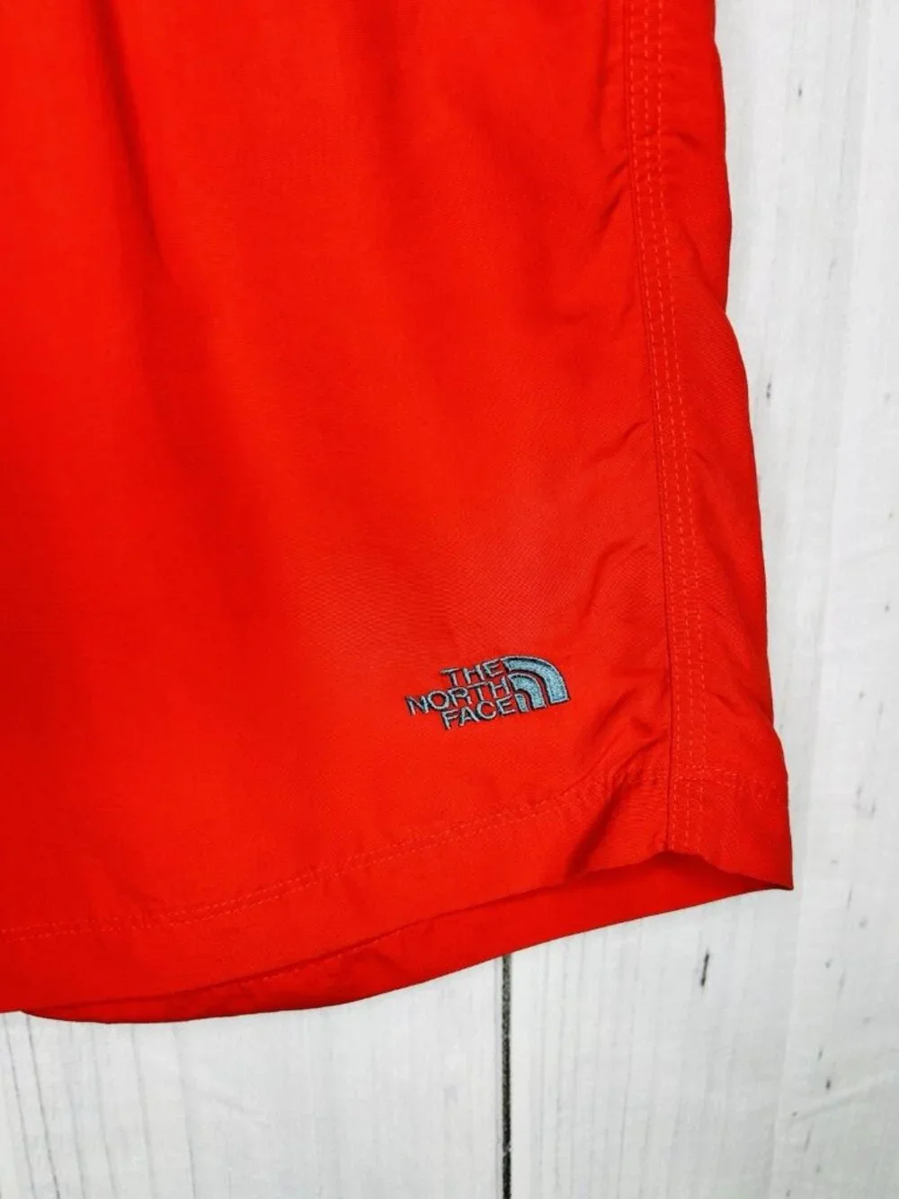 The North Face Men's Class V Belted Hike Shorts Size M Red Built-In Liner